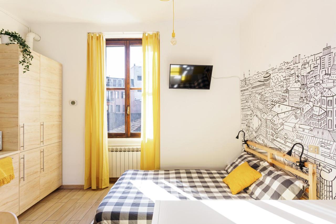 A Yellow Touch - Modern Studio In Isola Milano Luaran gambar